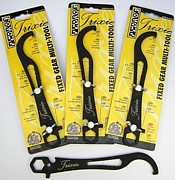 click here to see more pictures of this item
