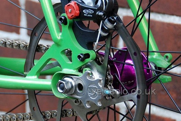 disc brake and VeloSolo cog at the same time - see gallery for more